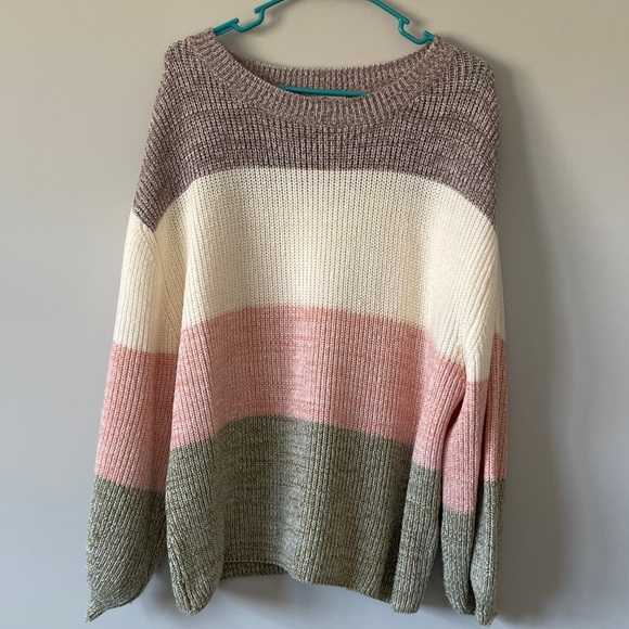 entro Sweaters - Striped balloon sleeve sweater